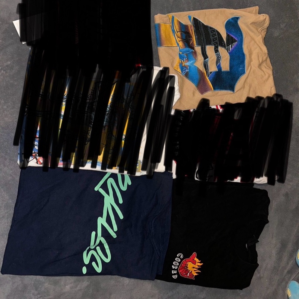 Men’s Graphic T-Shirt Bundle